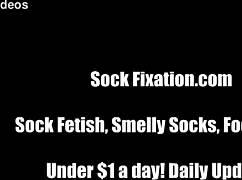 she peels off those sticky socks then laps up every drop in cum eating feet fetish guide