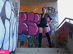 jeny smith teasin her big ass an pussy outdoors while masturbatin