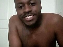 Spreading Ass Wide in Humble Submission Practice