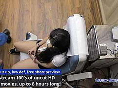 Petite Raya's shaved pussy rides Dr Tampa's cock in deviant Florida backstage session