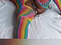wanna watch this puta take a massive cu gozada deep?