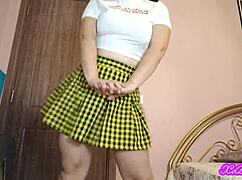 thick schoolgirl farts loud with no panties upskirt