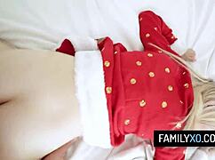 stepdaughter gettin' naughty ridin' stepdad's cock all xmas style - emma rosie!!