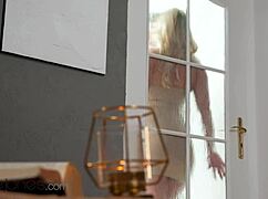 dane jones seduces big tits blonde into wild one night stand