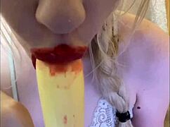 omg elza kom's sweet dance gets so hot and sexy