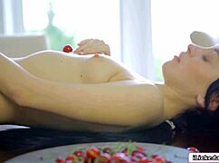 Small Tits Teen Babe Fingers Her Shaved Pussy Till Orgasm?