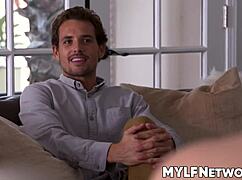 dopey husband waits to bareback sovereign syre's trimmed pussy sideways