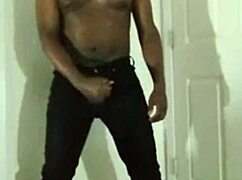 cum in jeans worshipping her romantically for free