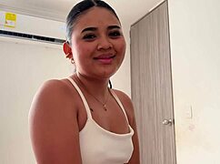 Tom took viagra by accident now stepsis handles his huge erection