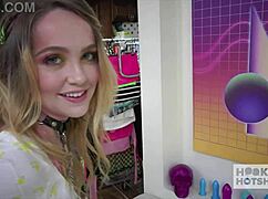 nikole nash's rimjob leads to intense anal session