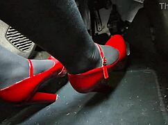 PEDAL PUMPING HEELS To Office Fetish Rush!
