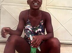 crazybitch keeps twerking wildly to that nigeria afro music beat