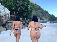 damn my amigas meet up on beach and start licking pussies right there in public everyone watching 😲