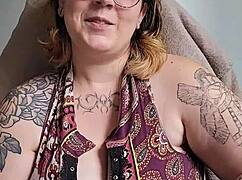 cute chubby amateur shares homemade intro with big natural curves