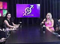 monica lima parte 2... uau, essa explosão de sensualidade no topcast pegou fogo de verdade, as duas gostosas brincaram tão gostoso!!