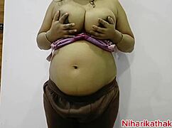 First time pregnant mature feels her pussy hole stretch wide open