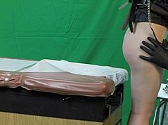 Scarlett johnson's probing medical vag exam uncovers gagging deepthroat secrets