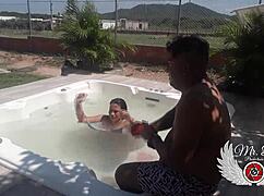 bareback jacuzzi fuck with lover blowjob doggy at in-laws