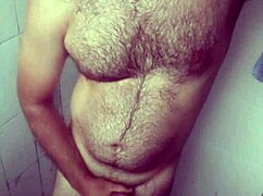 peek at me hidin in shower jerkin off cummin all over my sexy legs