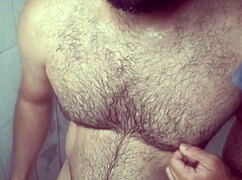peek at me hidin in shower jerkin off cummin all over my sexy legs
