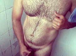 peek at me hidin in shower jerkin off cummin all over my sexy legs