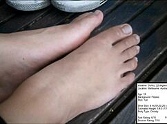 filipino girl's sexy outdoor feet and toes tease in public