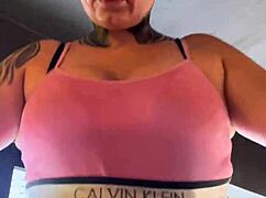 at the gym i almost got kicked out flashing my sweaty wet pussy in a tight top 💦😏