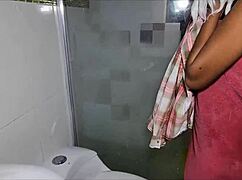 Neighbor girl's huge homemade ass dream