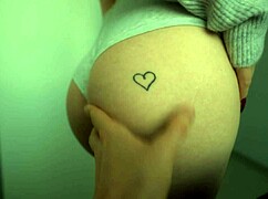 omg cute roommates tease big tits n squirt fingering to shaking orgasms 😍💦🍑