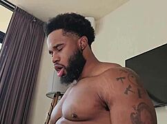 Can petite married bride Summer Starz's pussy take muscular BBC breeding at her wedding?
