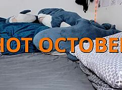 kisunyoctober fingers ass in missionary spooning