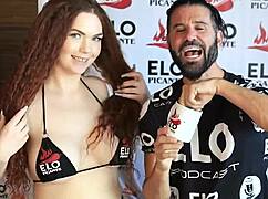 Brina scarlett acepta los desafios en el cuarto picante