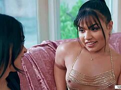 Teen slit in a reality porn vid