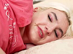 anal fucking skinny mia cheers with gape
