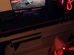 minha colega de quarto me viu jogando videogame mas ela queria mesmo pau