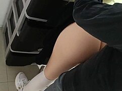 222 hermanastra culona desea su primer anal
