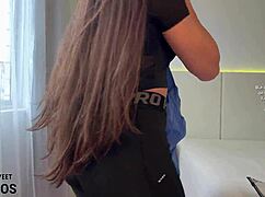 asmr morena rabuda shows her ass in new leggings