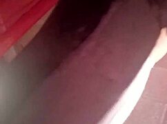 ��tremendo upskirt estudiante lleva falda para clase de tenis
