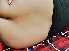 girlfriend enjoys hardcore anal with boyfriend tonight