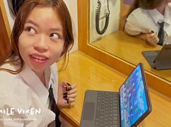 Bokep indonesia terbaru - kamile vixen mahasiswi petite 18+ payudara mungil 18 deepthroat kontol dosen biar lulus ujian